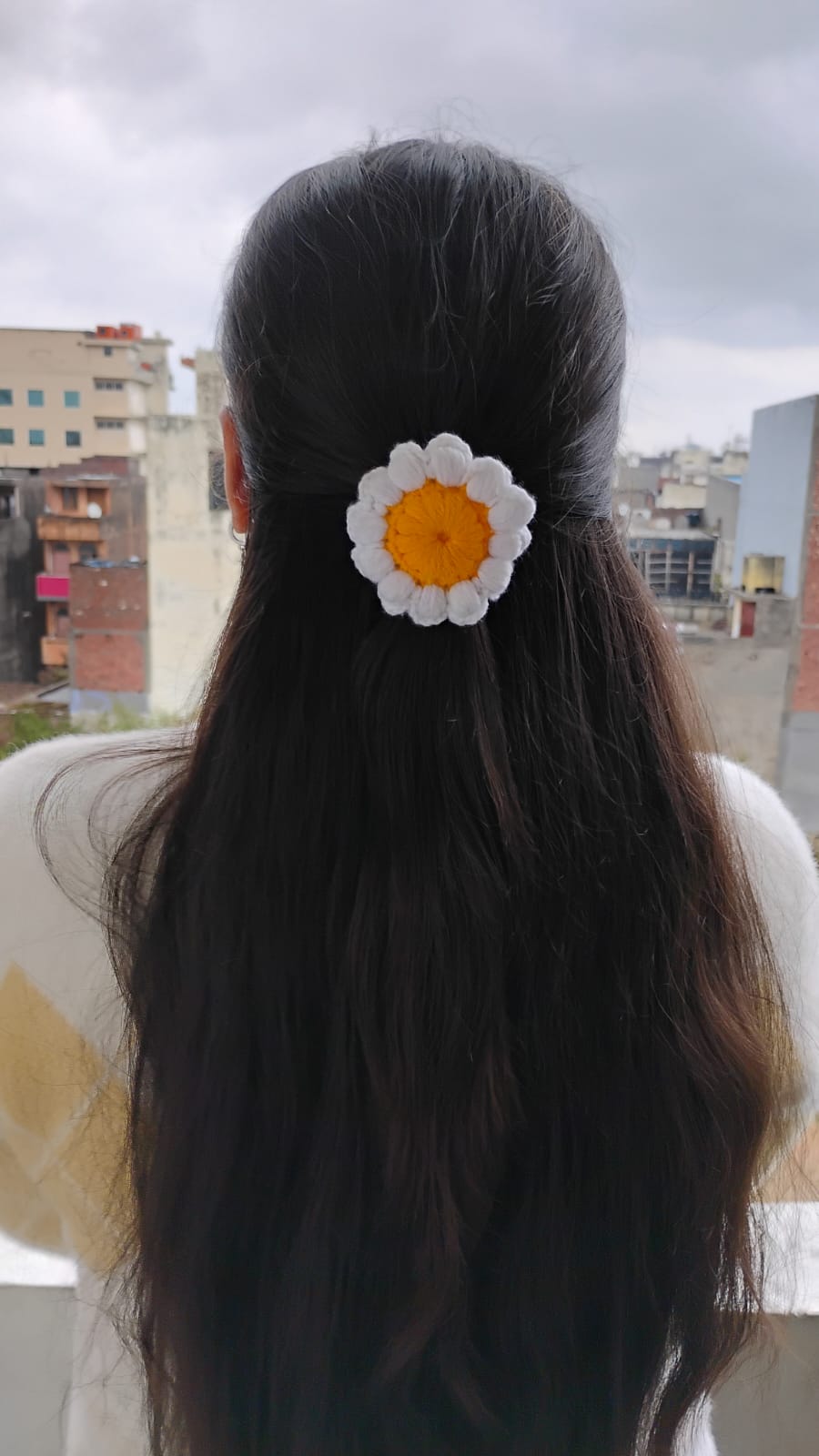 Daisy Hairtie